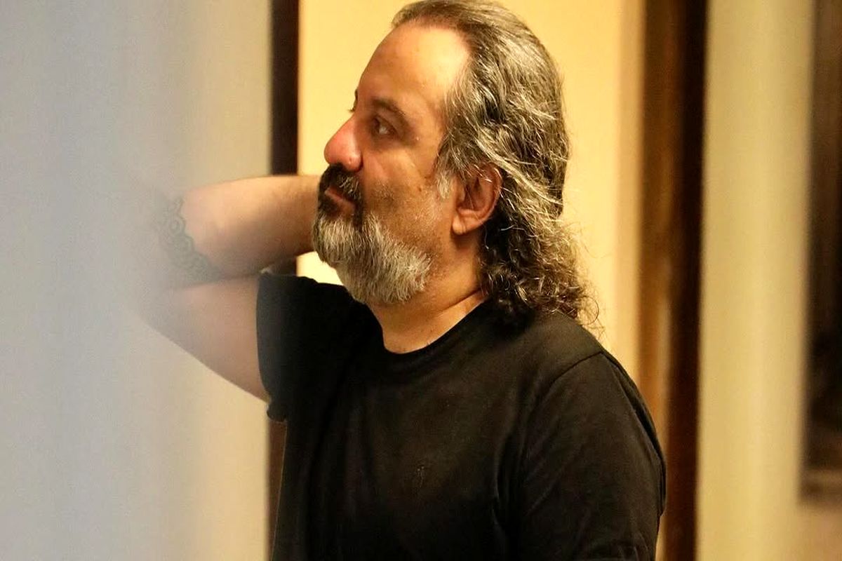 مهراب قاسمخانی و تشکر خاصش از قطعی آب
