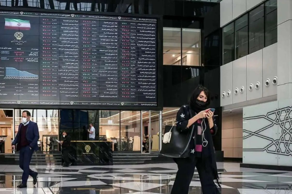 بررسی دلایل نوسانهای شدید و هیجانی بازار بورس