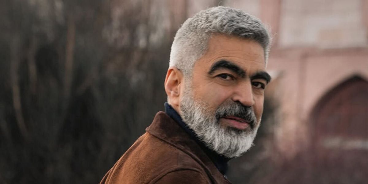 سروش صحت اینبار نه با ساعتش، بلکه با جوراب‌هایش جلب توجه کرد!