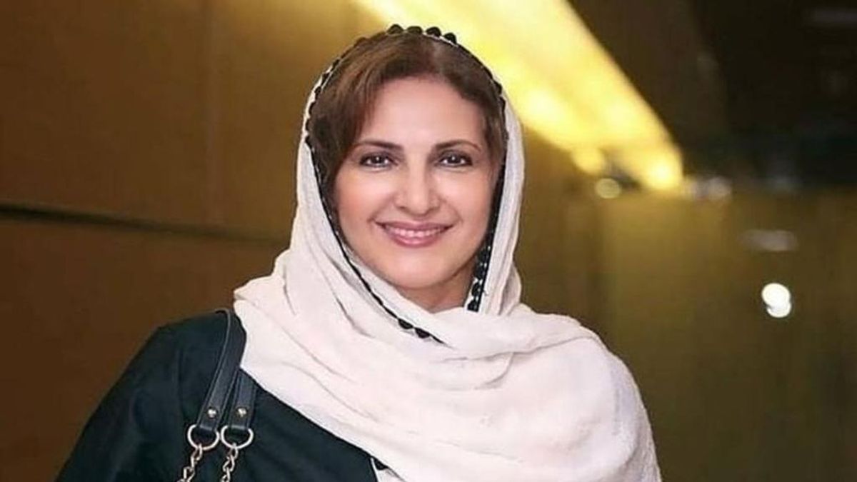 نمای عاشقانه و متفاوت پسر فاطمه گودرزی و عروسش در کنار دریا / تصویری پر احساس از دریا مرادی‌دشت و پویان گنجی