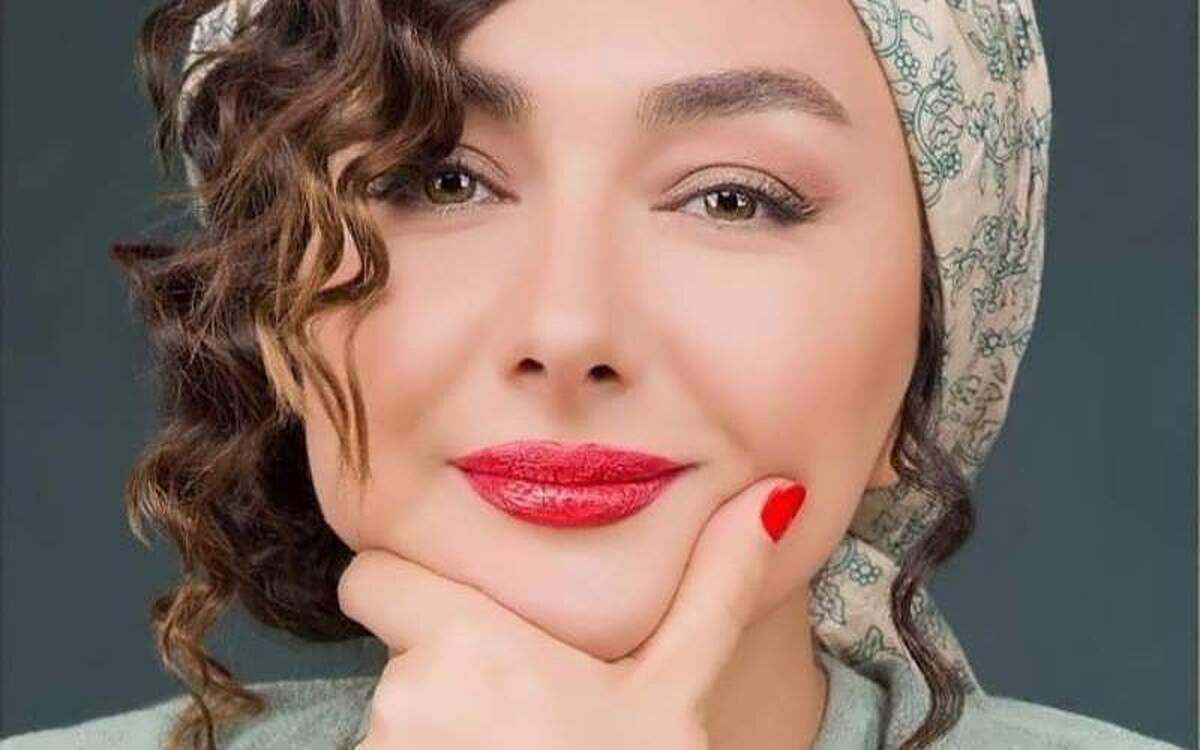 هانیه توسلی وسط لوت با کمپر؛ بازیگر باهوش، ماشین باهوشتر!