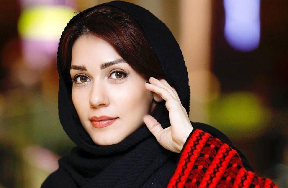 عکس جالب شهرزاد کمال‌زاده در کنار گروه حفاظت از محیط زیست؛ تجربه‌ای بی‌سابقه در پارک ملی لار