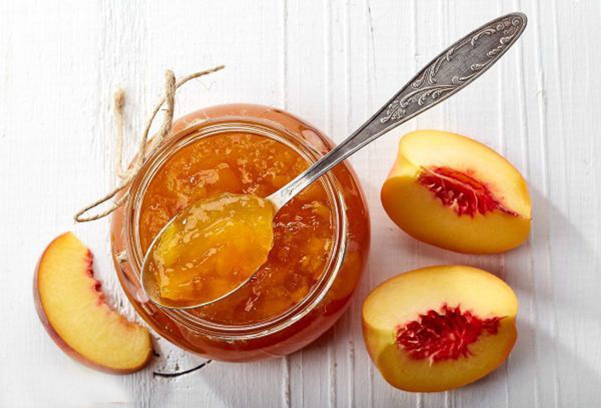 مربای شلیل؛ طرز تهیه‌ای ساده برای یک مربای تابستانی خوشمزه و شکیل