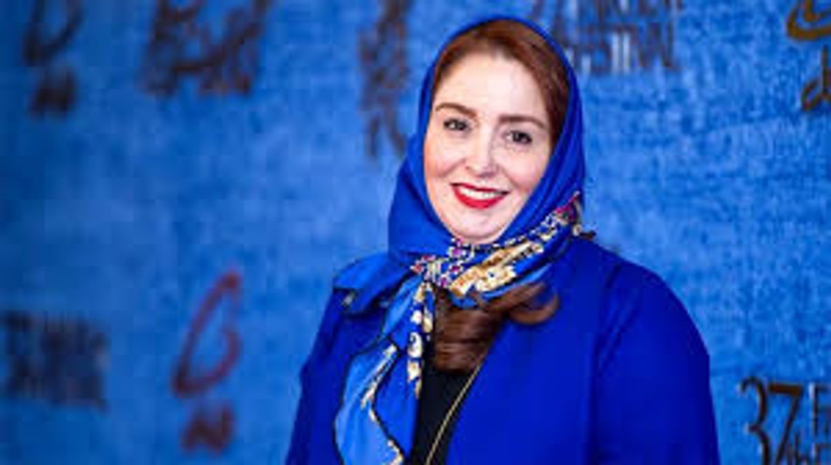 اعتراف تکان‌دهنده ژاله صامتی از دوران بمباران تهران؛ شب آخر آرزو کردم بمب به خانه‌مان بخورد تا بتوانم بخوابم!