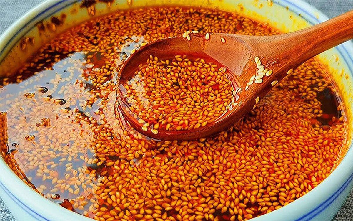 خاکشیر؛ داروی سنتی شگفت‌انگیز برای مبارزه با یبوست و مشکلات گوارشی که همه باید بدانند!