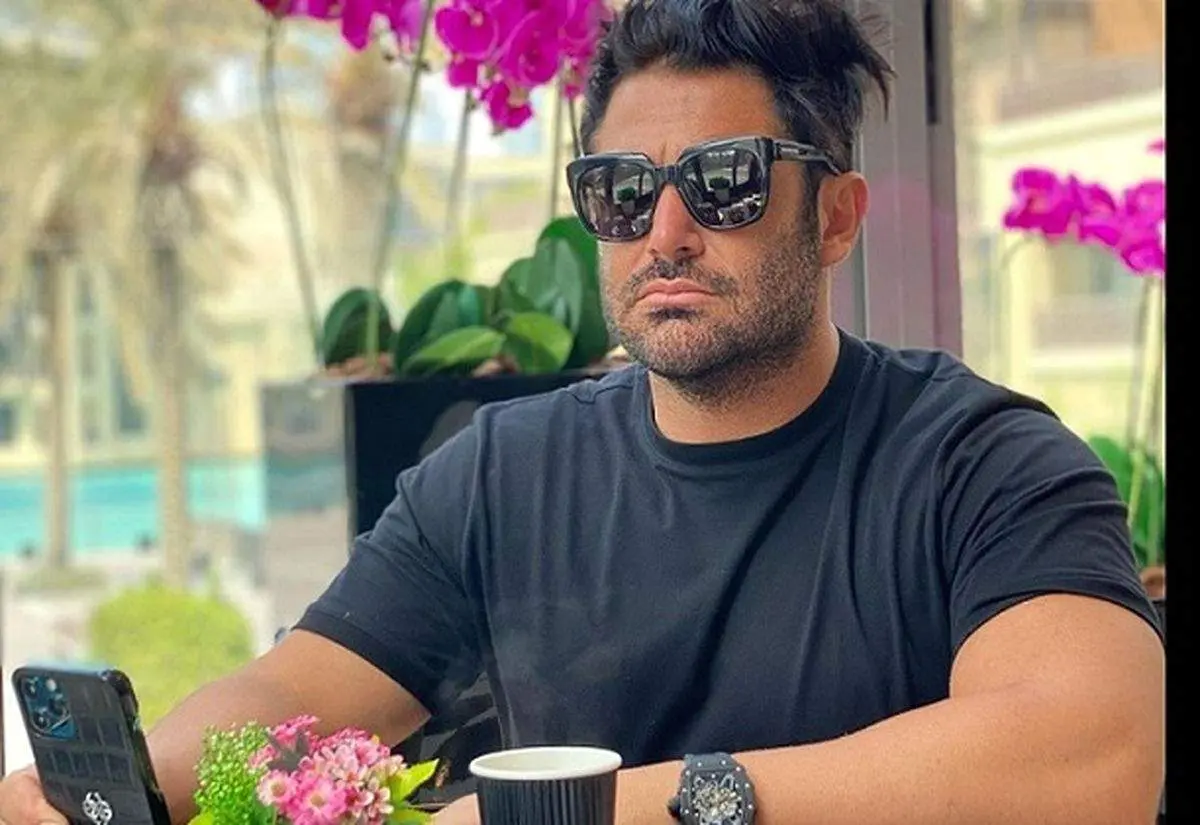 عکس‌های بحث‌برانگیز محمد رضا گلزار با عروسک‌ها منتشر شد!