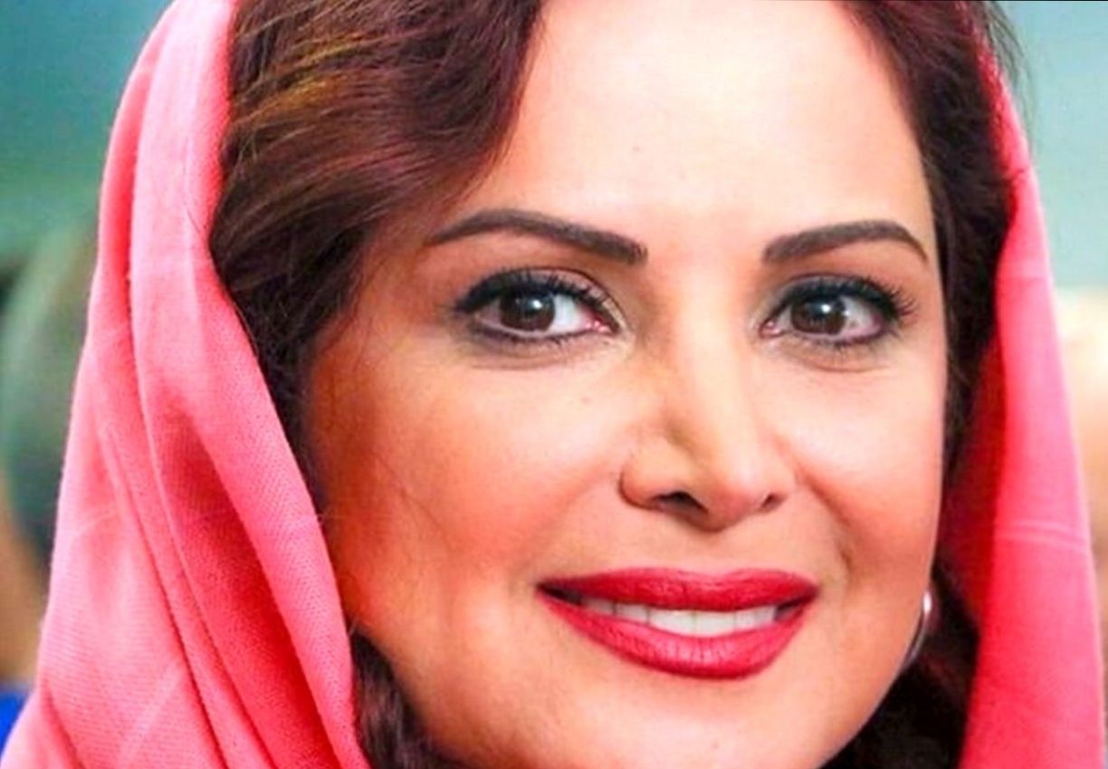 آشپزخانه لوکس کمند امیرسلیمانی؛ کابینتها و ظرفهای بینظیر!