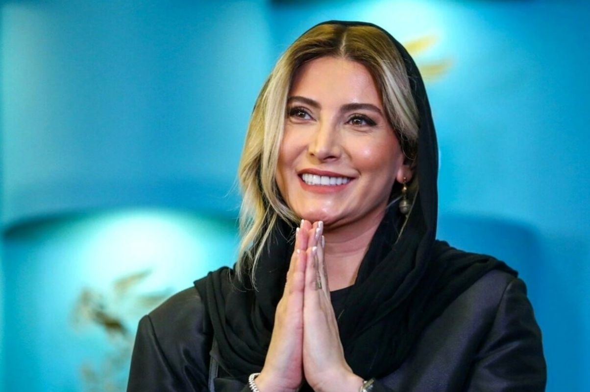فریبا نادری با این ژست عجیب همه را غافلگیر کرد+عکس
