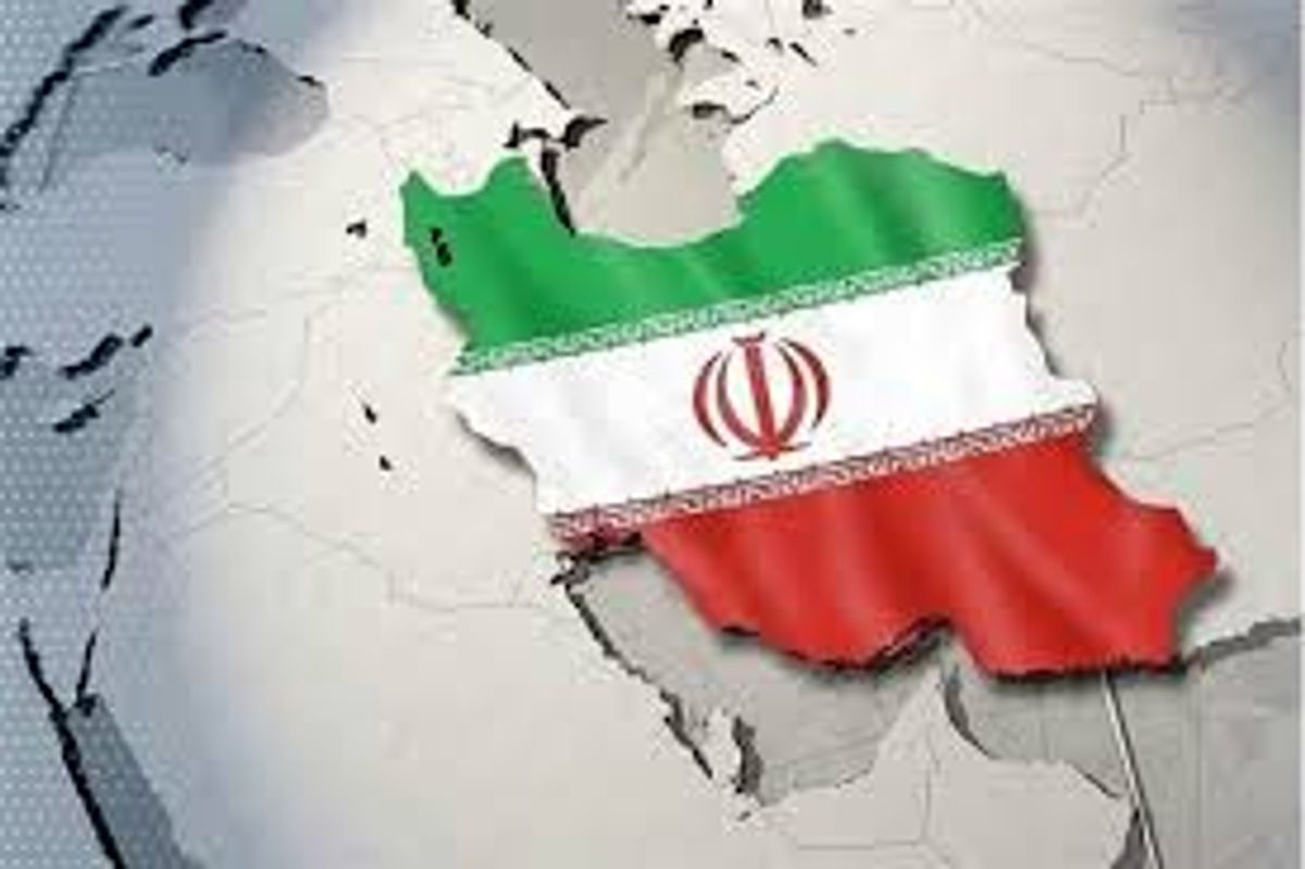 سینماگران پای ایران ایستادهاند