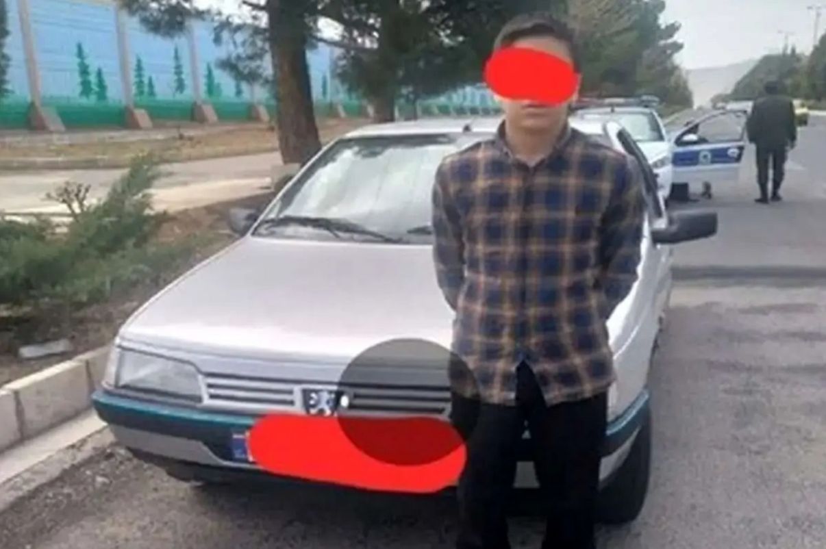 رانندگی پسر دانش آموز 14 ساله با پژو پارس در مسیر مدرسه