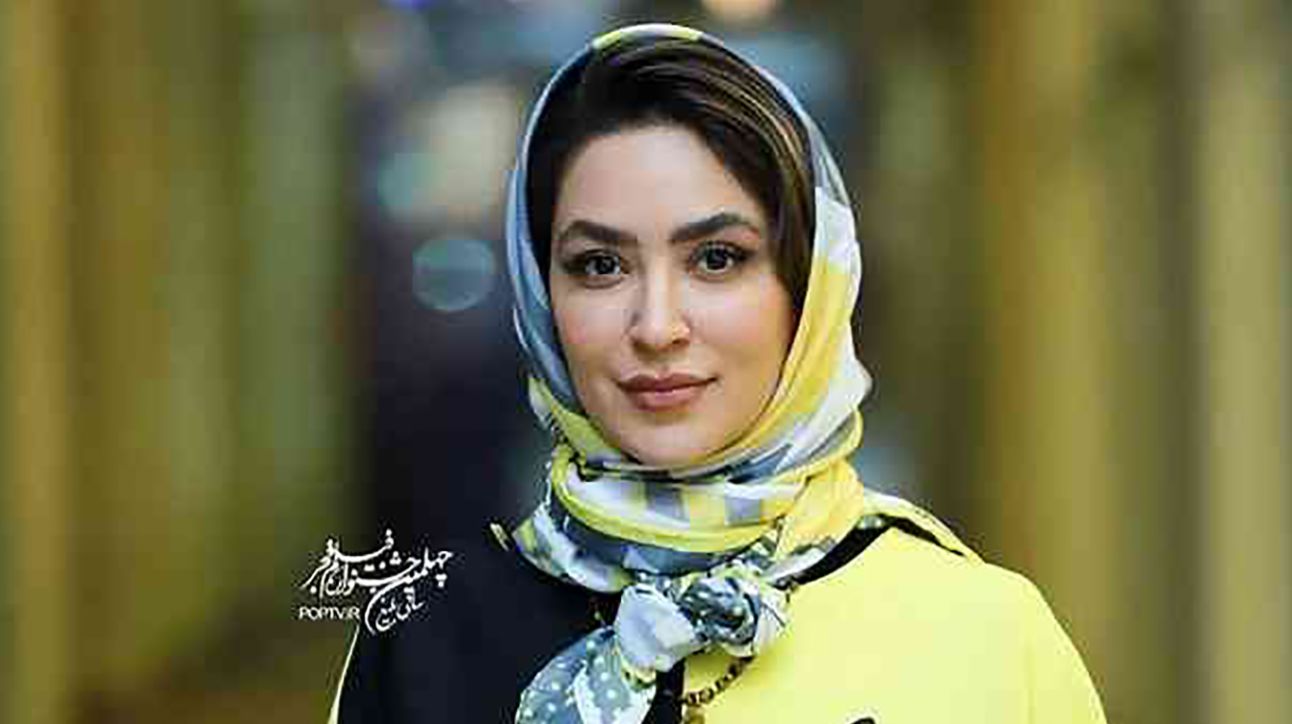 استایل متفاوت و لاکچری فریبا طالبی با لباس مزونی / تصویری که نگاه‌ها را میخکوب کرد